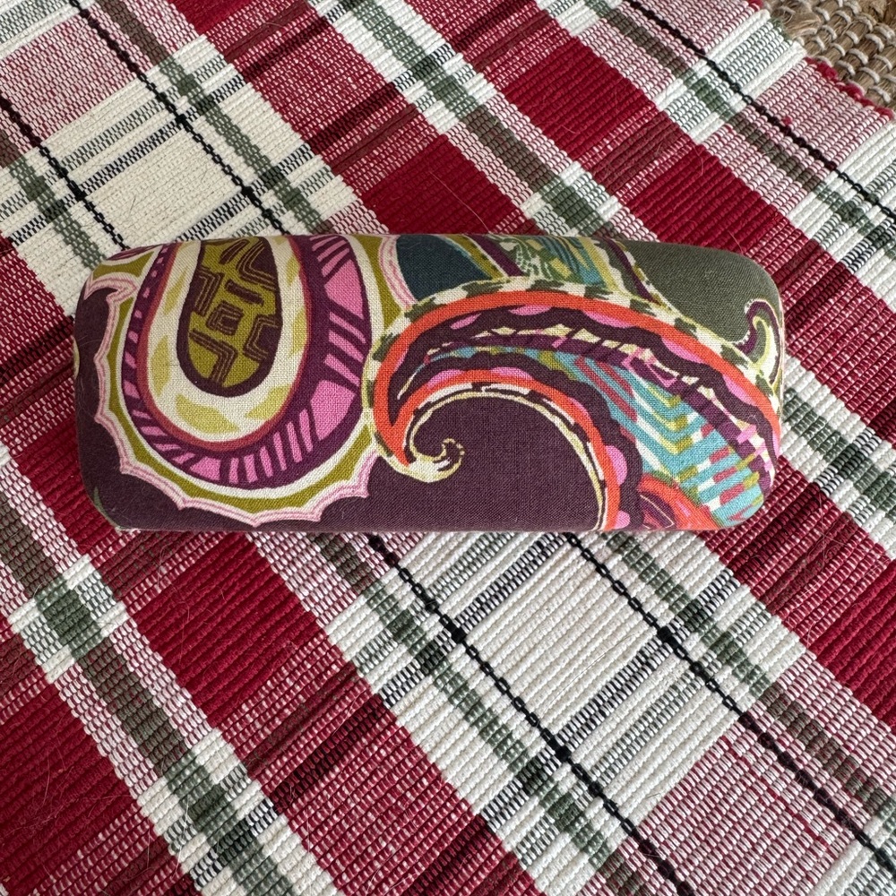 Vera Bradley glasses case